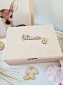 Personalizowany prezent dla dziewczynki z imieniem. Pudełko wspomnień dla dziecka